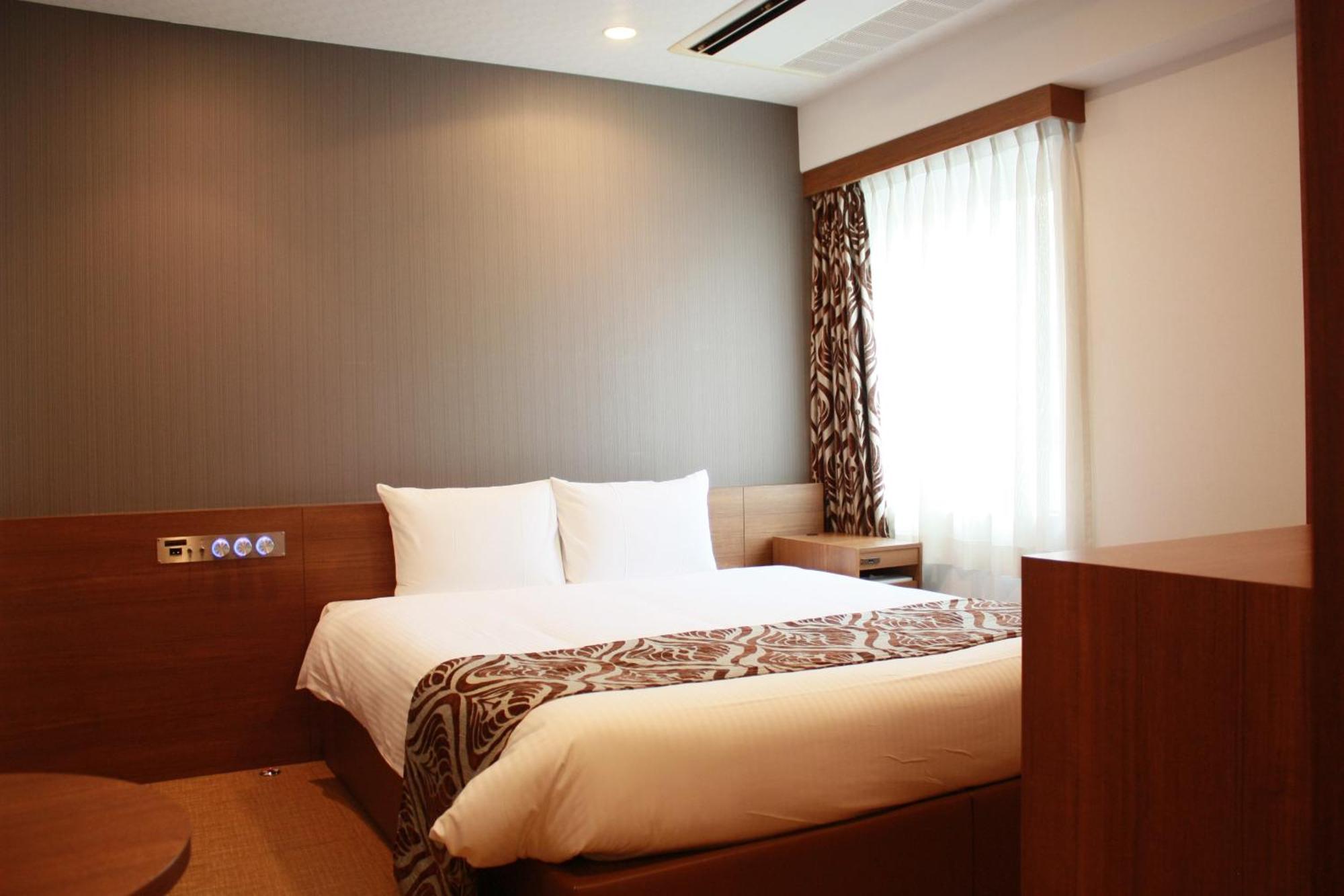 Hotel Vr אוסקה מראה חיצוני תמונה